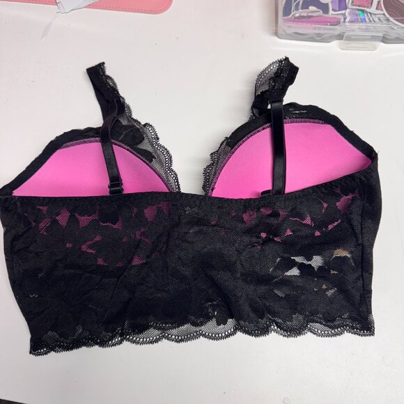 Victoria's Secret PINK Black Lace Plunge Bralette Lightly Lined Size Medium NWT - Picture 6 of 6